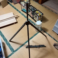 イーゼル