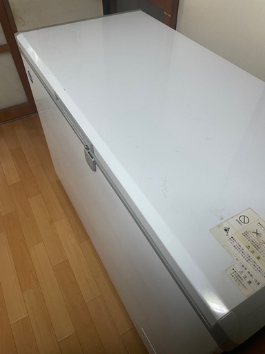 業務用冷凍庫　266L