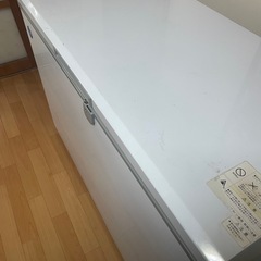 業務用冷凍庫　266Lの画像