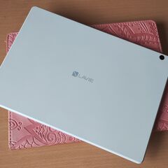 NEC LAVIE Tab E TE410の画像