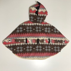 【タグ無し未使用】ベビーポンチョ　ケープ　防寒の画像
