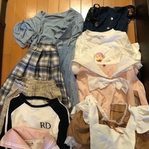 子供服【サイズ11や12前後多数】