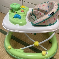 【お取引中】歩行器の画像