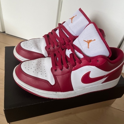 ナイキ NIKE スニーカー ジョーダン JORDAN