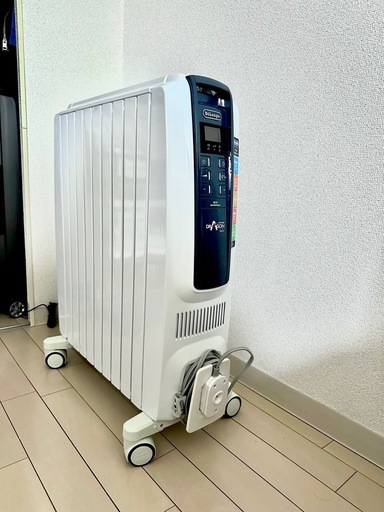 オイルヒーター (Delonghi, デロンギ)