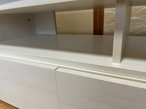 伸縮可能！テレビ台、ローボード