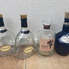 空き瓶まとめての画像