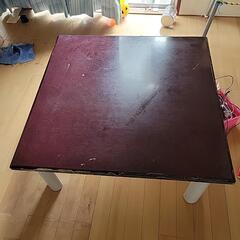 こたつテーブル