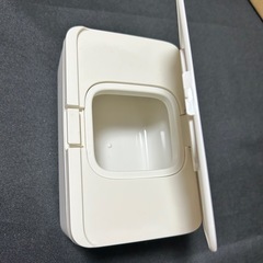 ウェットティッシュケースなど４点