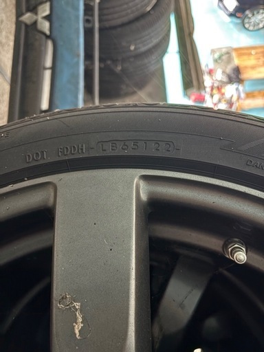 35GT-R純正ホイール