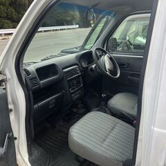 エアコン付き　車検1年半付き　即乗れる4WDの軽トラ　の画像