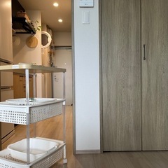 キャスター付き収納の画像