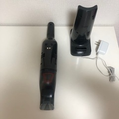 2022年製 ブラック&デッカー BLACK&DECKER 掃除機 10.8V ハンディクリーナー サイクロン式 ブラック HLVC320Bの画像