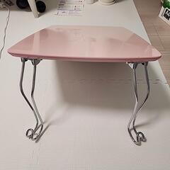 猫足ピンクデスクの画像