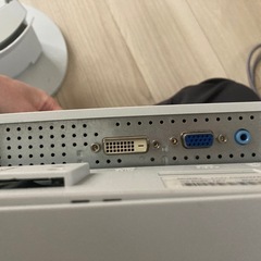 【無料】HDMI端子無　19.5型ディスプレイ(画面キズあり)の画像