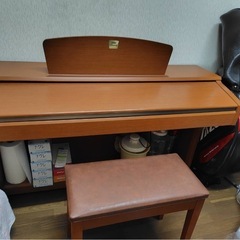 電子ピアノの画像