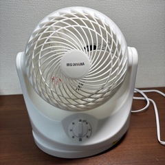 アイリスオーヤマ サーキュレーター PCF-MKM15-W 箱なし