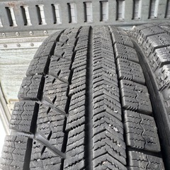 バリ山　BRIDGESTONE ブリヂストン　ブリジストン VRX 145/80R13 スタッドレス　タイヤ　2020年〜2021年製　13インチ　2本の画像