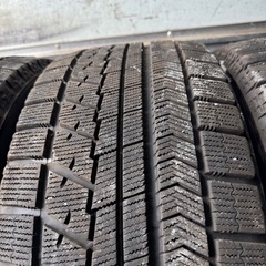 バリ山　BRIDGESTONE ブリヂストン　ブリジストン　VRX RFT ランフラット　245/50R19 スタッドレス　タイヤ　2019年製　19インチの画像