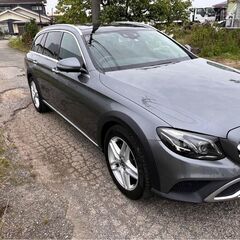 美しいメルセデス・ベンツ Eクラス オールテレイン E220d 4MATICの画像