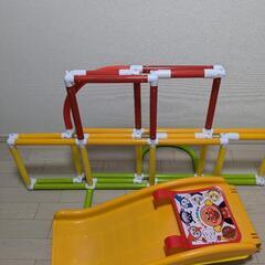 アンパンマン　カンタン折りたたみジャングルパークの画像