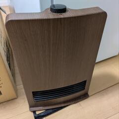 【お譲りします】電子レンジ、冷蔵庫、洗濯機、姿見、掃除機、ヒーター、物干し竿、突っ張り棒、カーテン、カーテンレースの画像