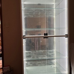LEDライト付きショーケース