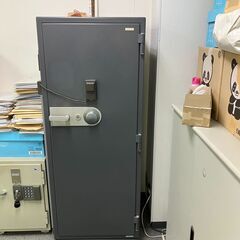 事務用金庫　大型（キング工業KC54-2D）重量約350㎏