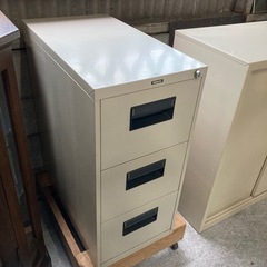 ローキャビネット