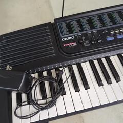 電子キーボード　カシオ　ST-636の画像