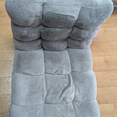 座椅子（Amazonで購入）