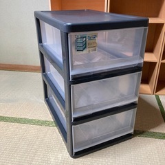衣類収納3段引き出しボックス◆キャスター付き＊押入れにピッタリの...