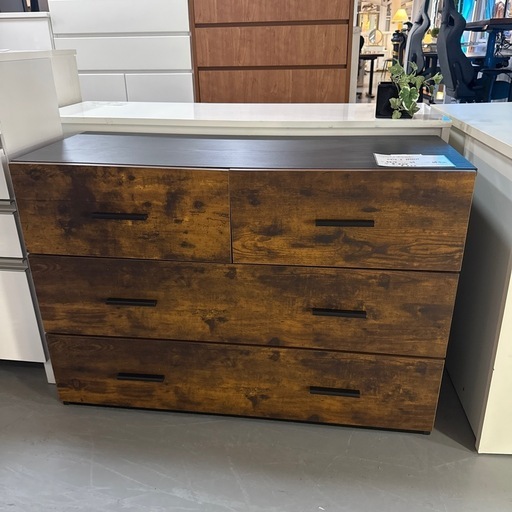 ニトリ　チェスト