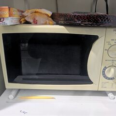 引き取りに来てくださる方に差し上げます　電子レンジ