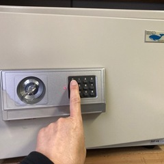 EIKO SSP-4N テンキー式耐火金庫の画像