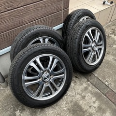 Nボックス　　純正タイヤホイール