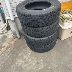 （値下げ）（中古）215/65r16スタッドレスタイヤ