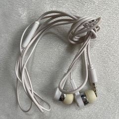 携帯用イヤホン