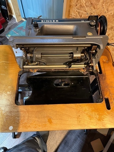 SINGER/シンガー 工業用 業務用ミシン 188 プロフェッショナル＆足踏み
ミシン台(モーター NA-142L ）