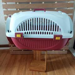 犬、猫ペットゲージやや大きめ