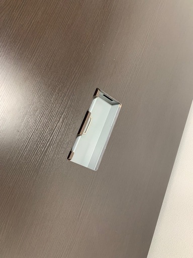 美品 50,000円からの値下げ ほとんど使用していません！ オフィステーブル3台 キャスターチェア16脚