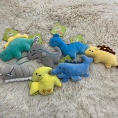 つぶらな瞳の恐竜園マスコットとおまけ
