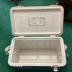 釣り用クーラーボックス　ＬＥＩＳＵＲＥＡＣＥ　３０の画像