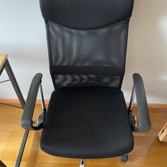 勉強机と椅子の2点セットの画像