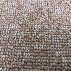 タイルカーペット　薄い茶系の画像