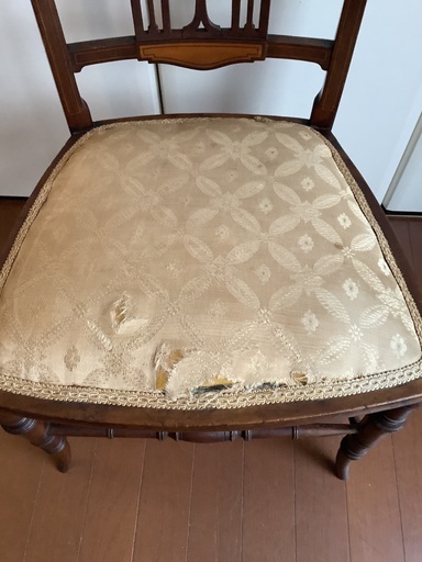 アンティークチェア　used