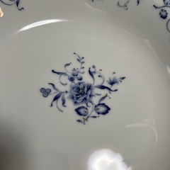 【新品】NARUMI  皿　プレート
の画像