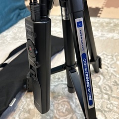 SONYハンディカム専用多機能リモコン搭載。三脚VCT60AVの画像