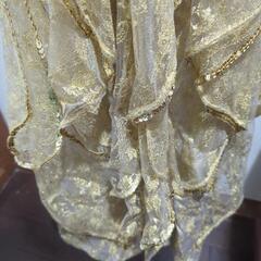 ‼️値下げしました‼️スパンコールドレス、ゴールドドレスの画像