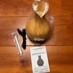 新品未使用URUVASE LED加湿器 35ml/hの画像